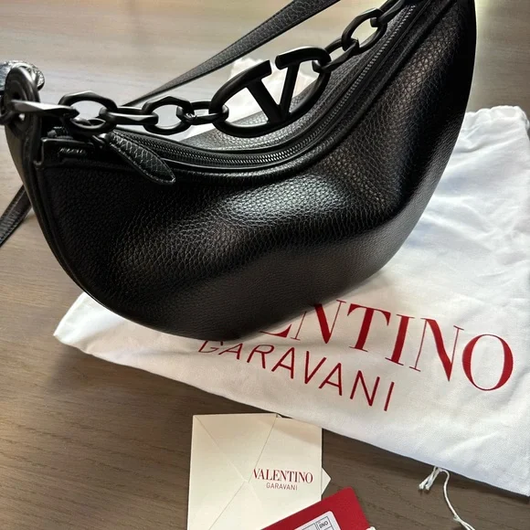 Valentino black V-logo moon small hobo bag in grainy calfskin. - Picture 4 of 11